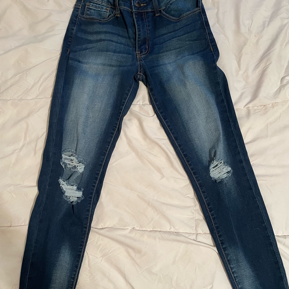 Fashionnova ripped skinny jeans
